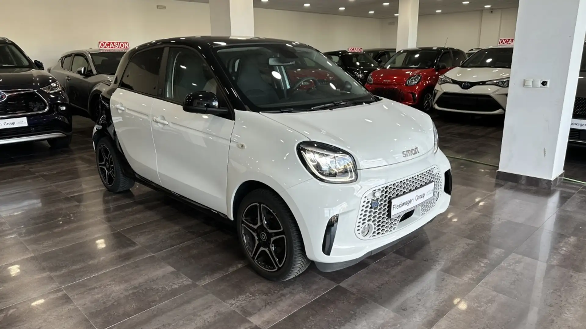 smart forFour EQ Passion Blanco - 1
