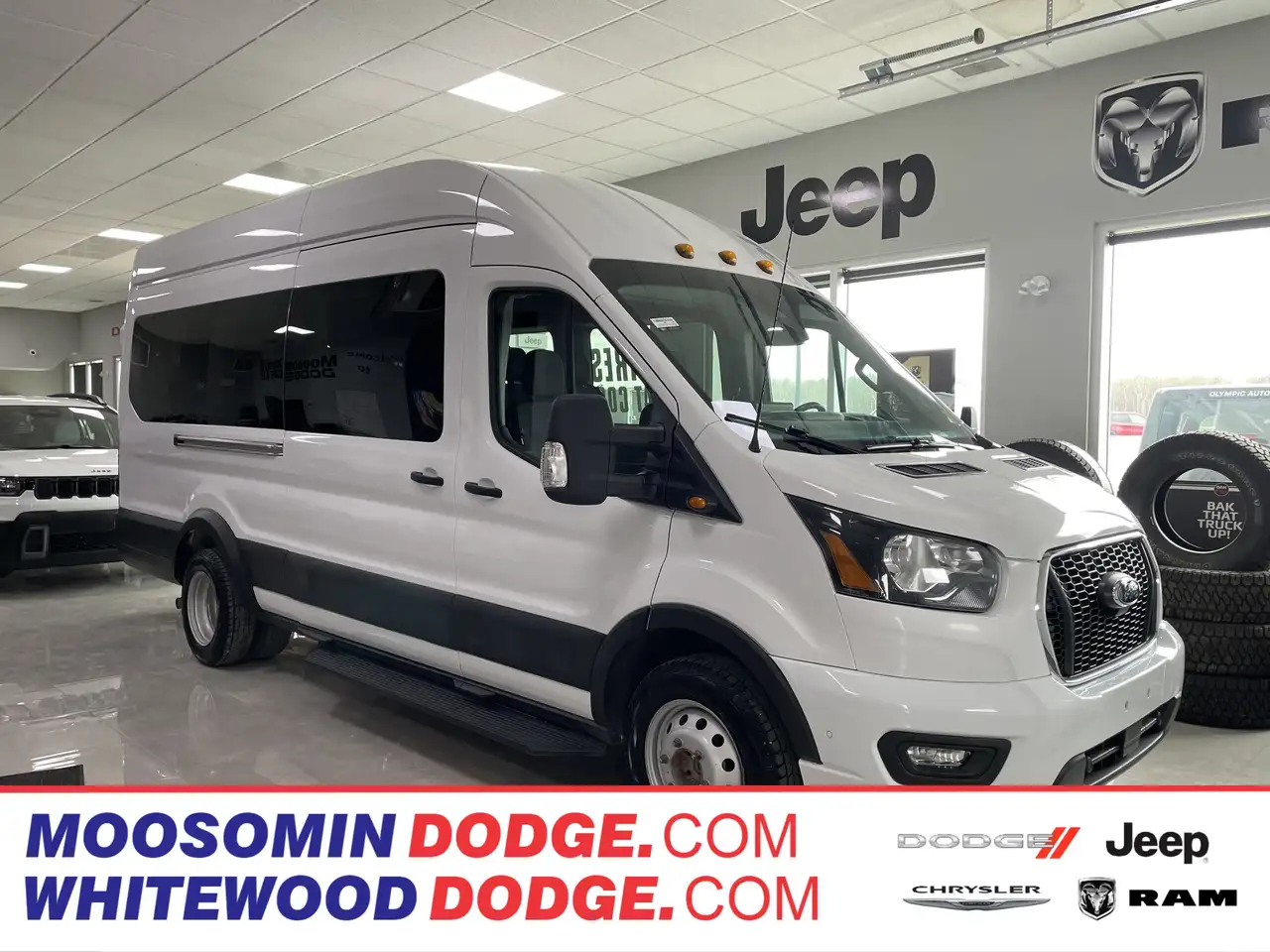 Ford Transit Passenger Wagon снимка Ford Transit Passenger Wagon