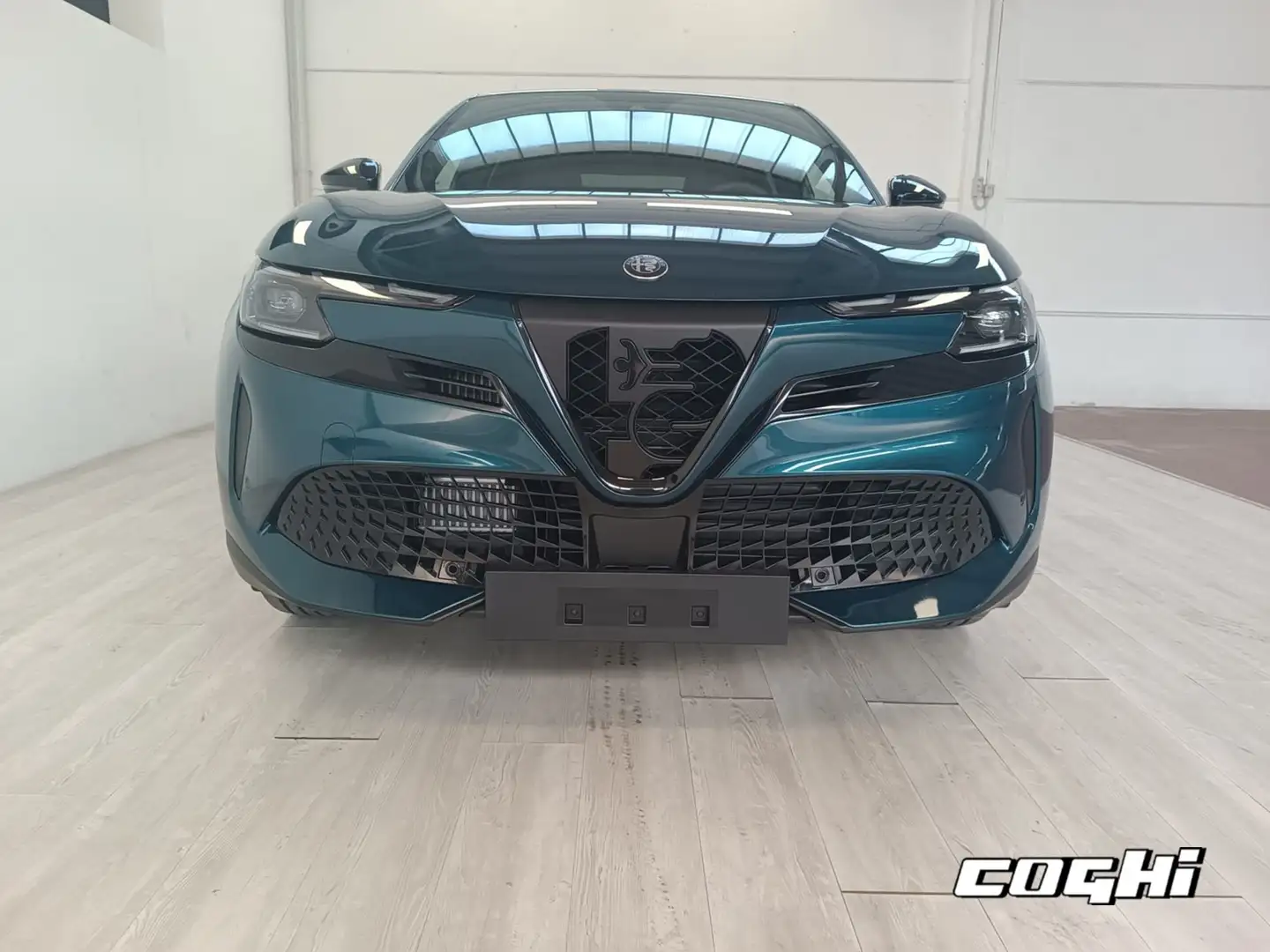 Alfa Romeo Junior 1.2 136 CV Hybrid eDCT6 Speciale Grau - 2