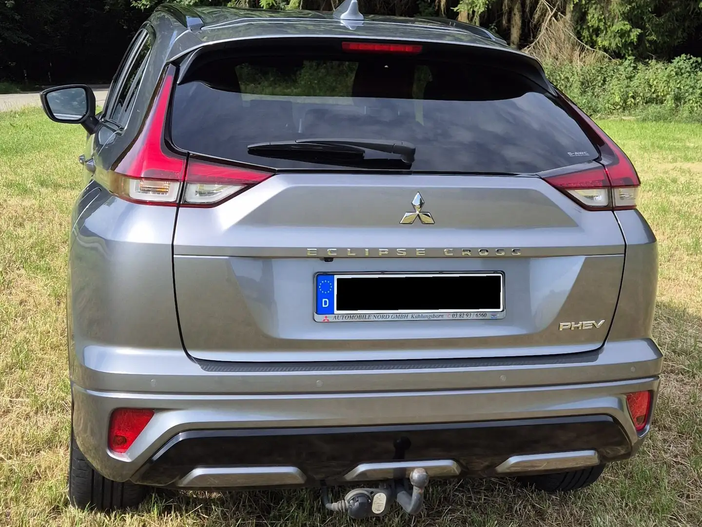 Mitsubishi Eclipse Cross Plug-In Hybrid 4WD Select Gris - 2