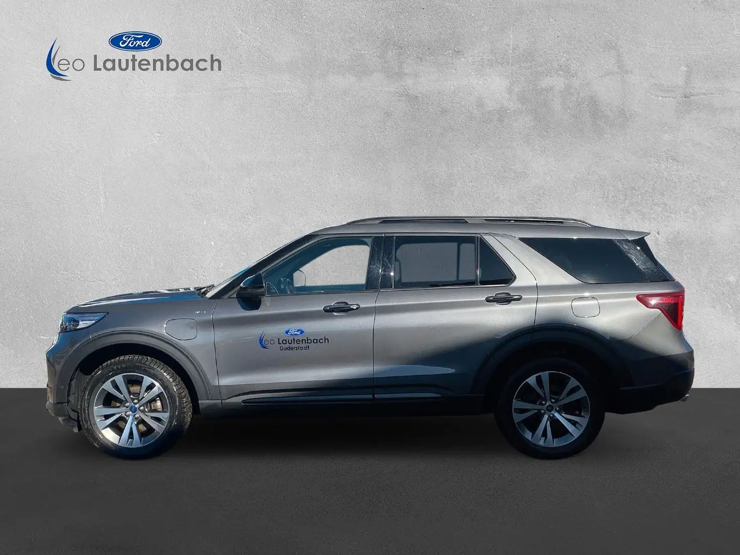 Ford Explorer ST-Line Plug-in-Hybrid 4x4 Grau - 2