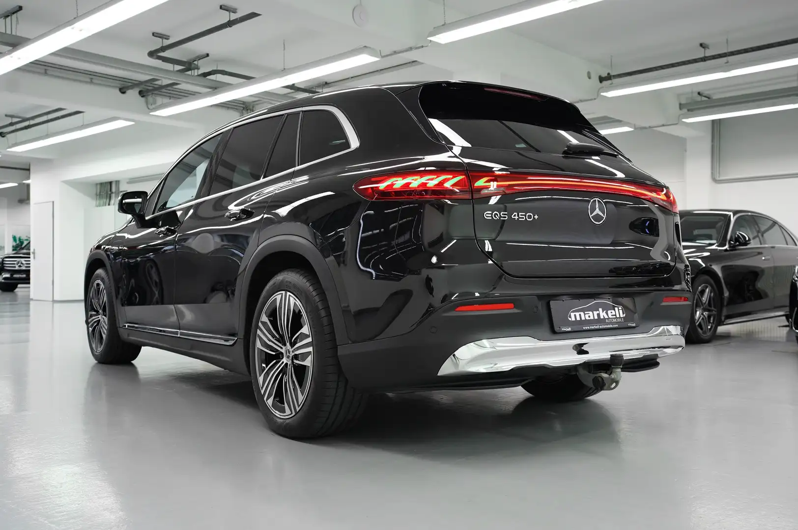 Mercedes-Benz EQS SUV EQS 450+ SUV / HYPERSCREEN / BURMESTER / SITZKLIMA Schwarz - 2