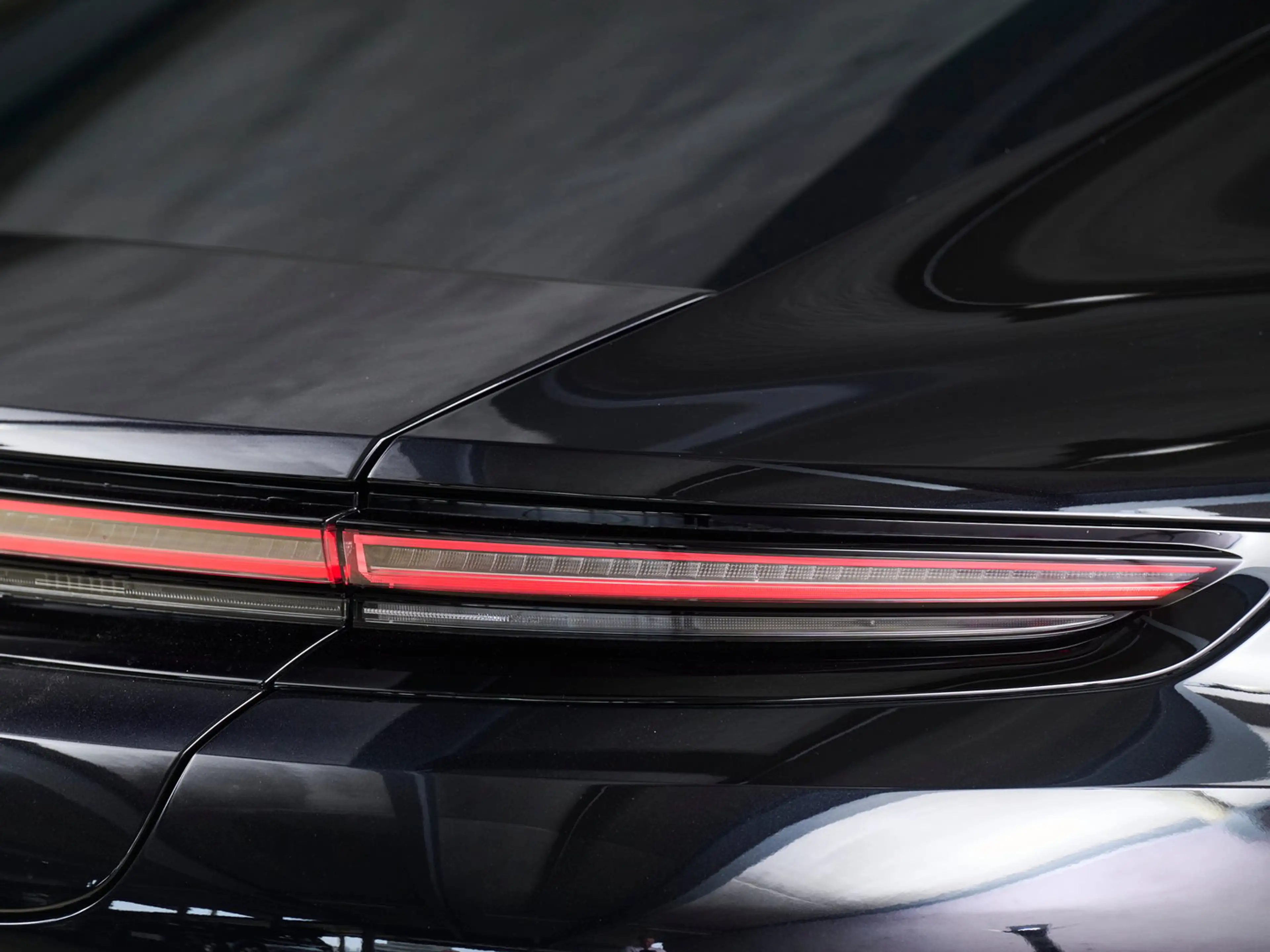Porsche Panamera Turbo S E-Hybrid — photo 9