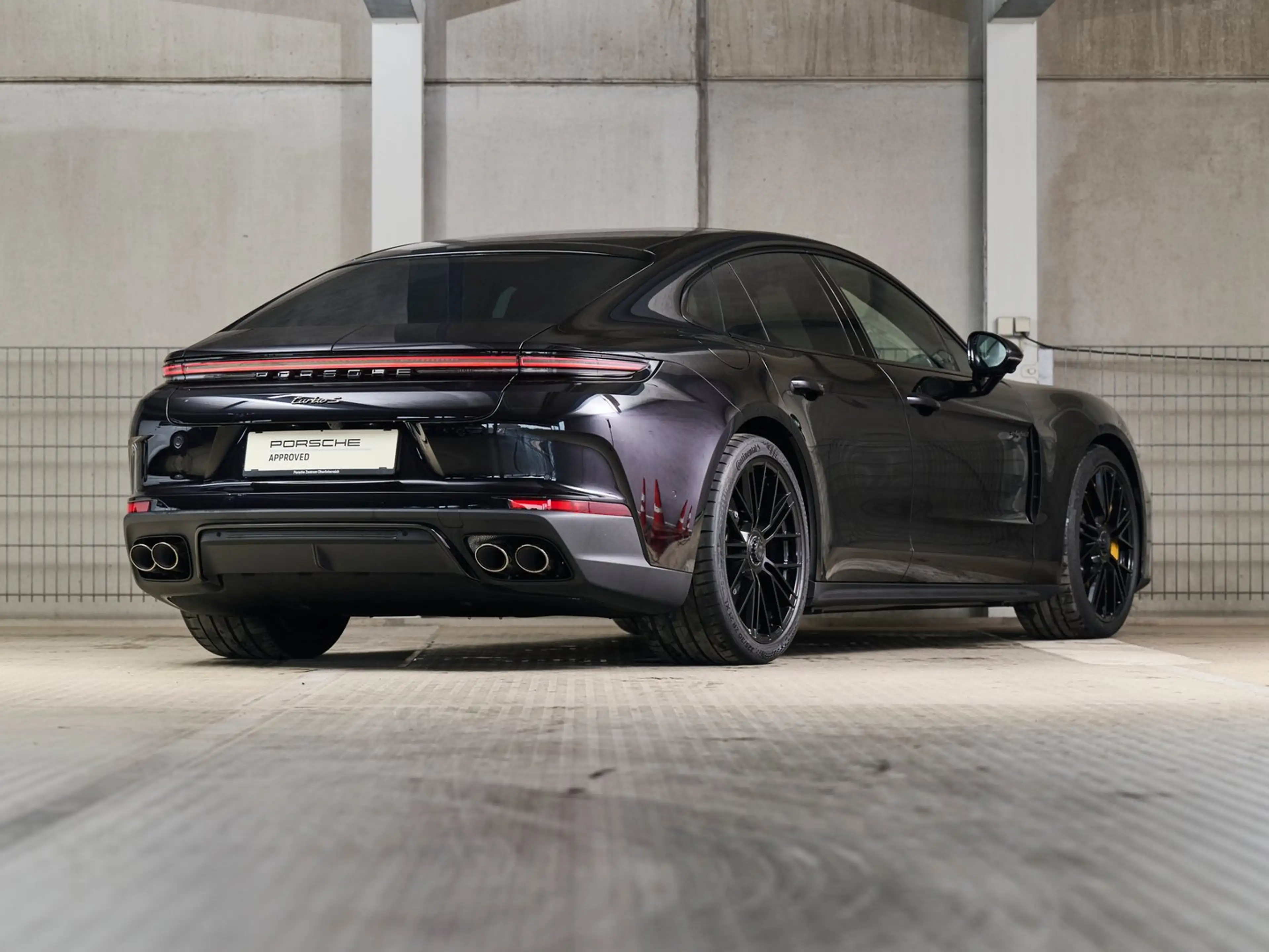 Porsche Panamera Turbo S E-Hybrid — photo 4