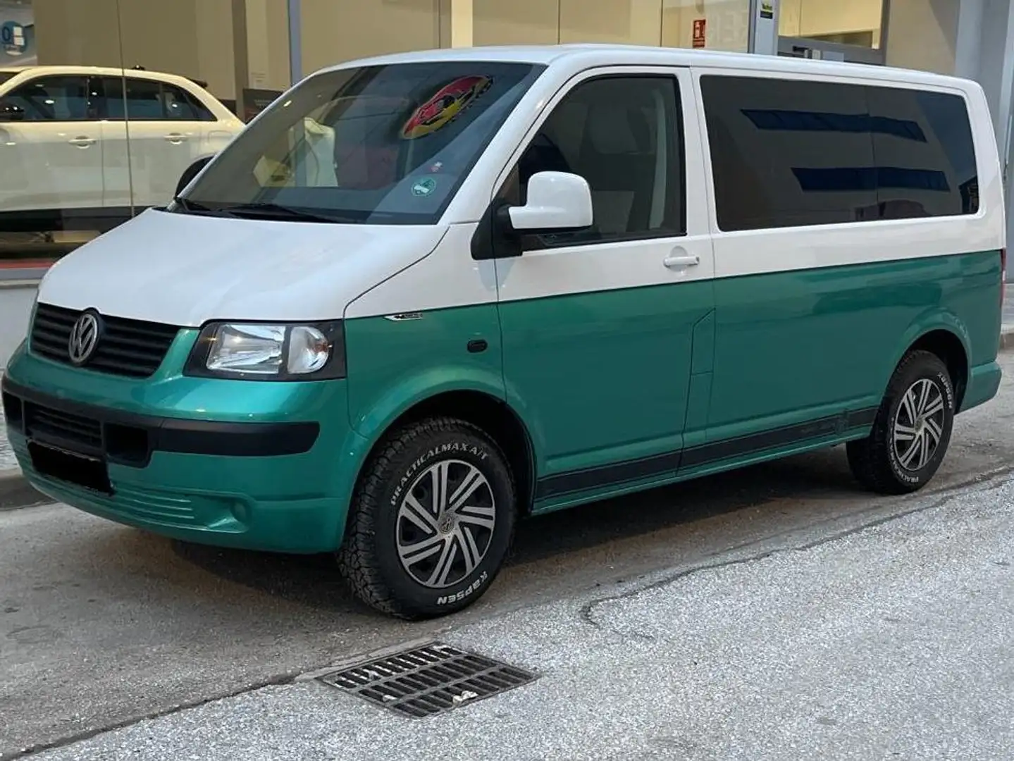 Volkswagen Transporter 1.9 TDI Zelená - 1
