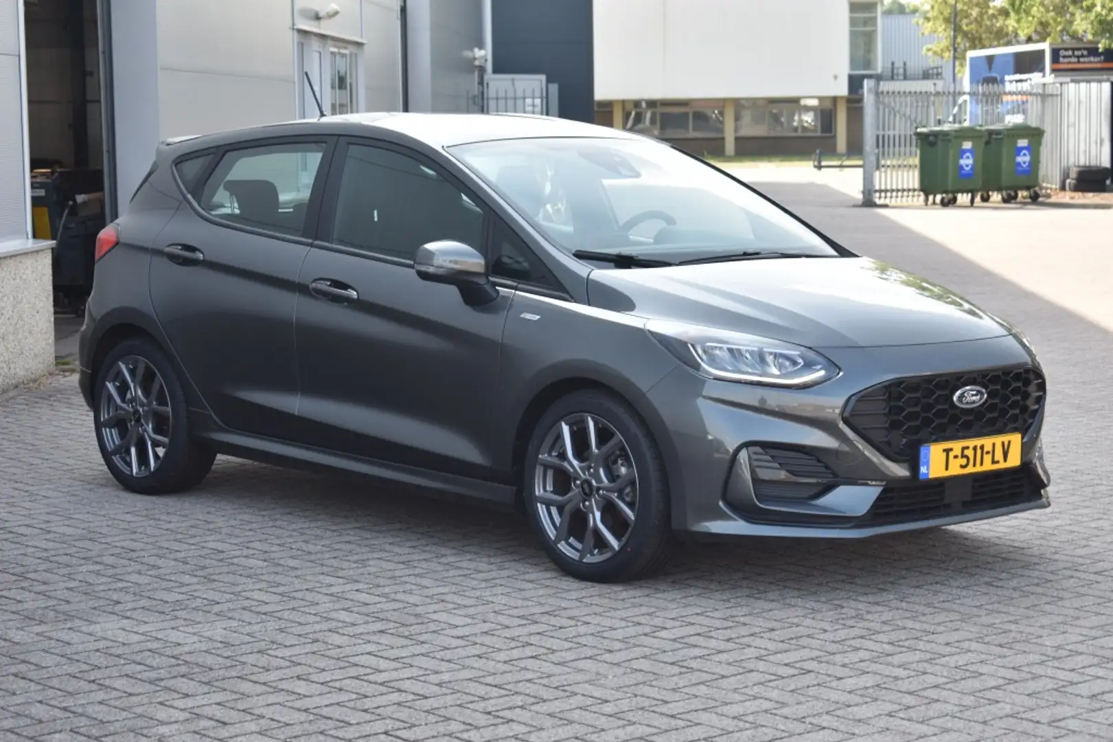 Ford Fiesta 1.0 EcoB.Hyrid. ST-Line AUTOMAAT! Driver/Winterpac Grijs - 2