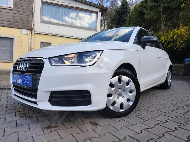 Audi A1 Sportback/5.Sitzer/Klima /Sitzheizung/