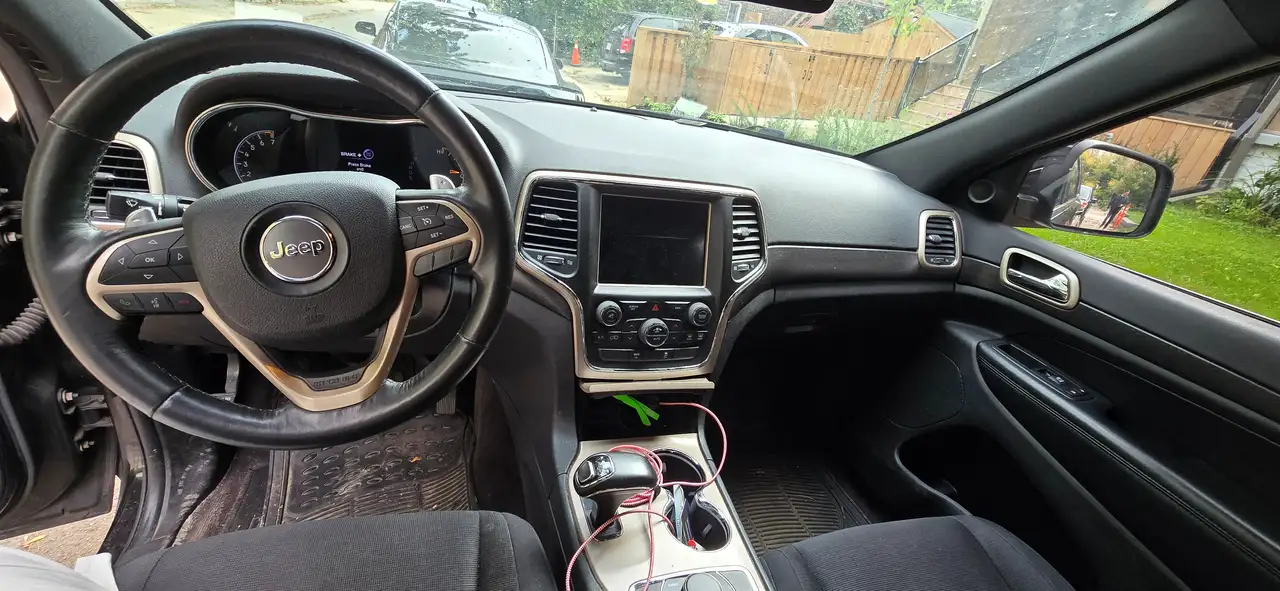 Jeep Grand Cherokee снимка Jeep Grand Cherokee