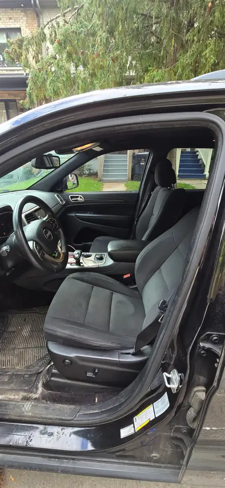 Jeep Grand Cherokee снимка Jeep Grand Cherokee