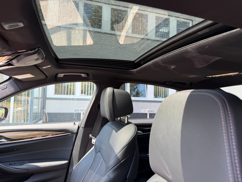 BMW 530 d M Sportpaket/19Zoll/Anhäng/360°Kam/LED-Sch — photo 5