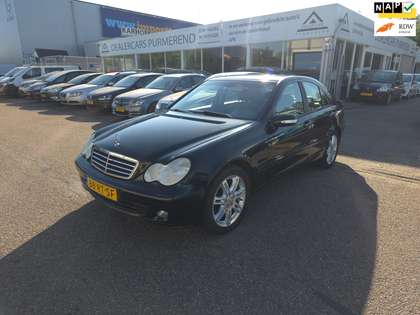Mercedes-Benz C 180 K. Classic