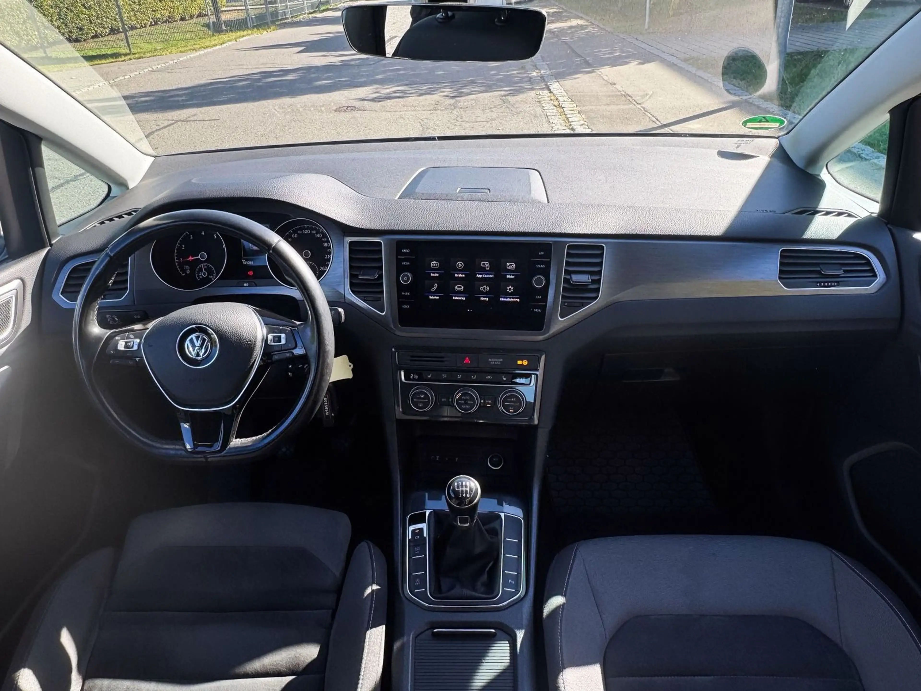 Volkswagen Golf Sportsvan VII 1.5 TSI Comfortline *ACC*PDC* — photo 9