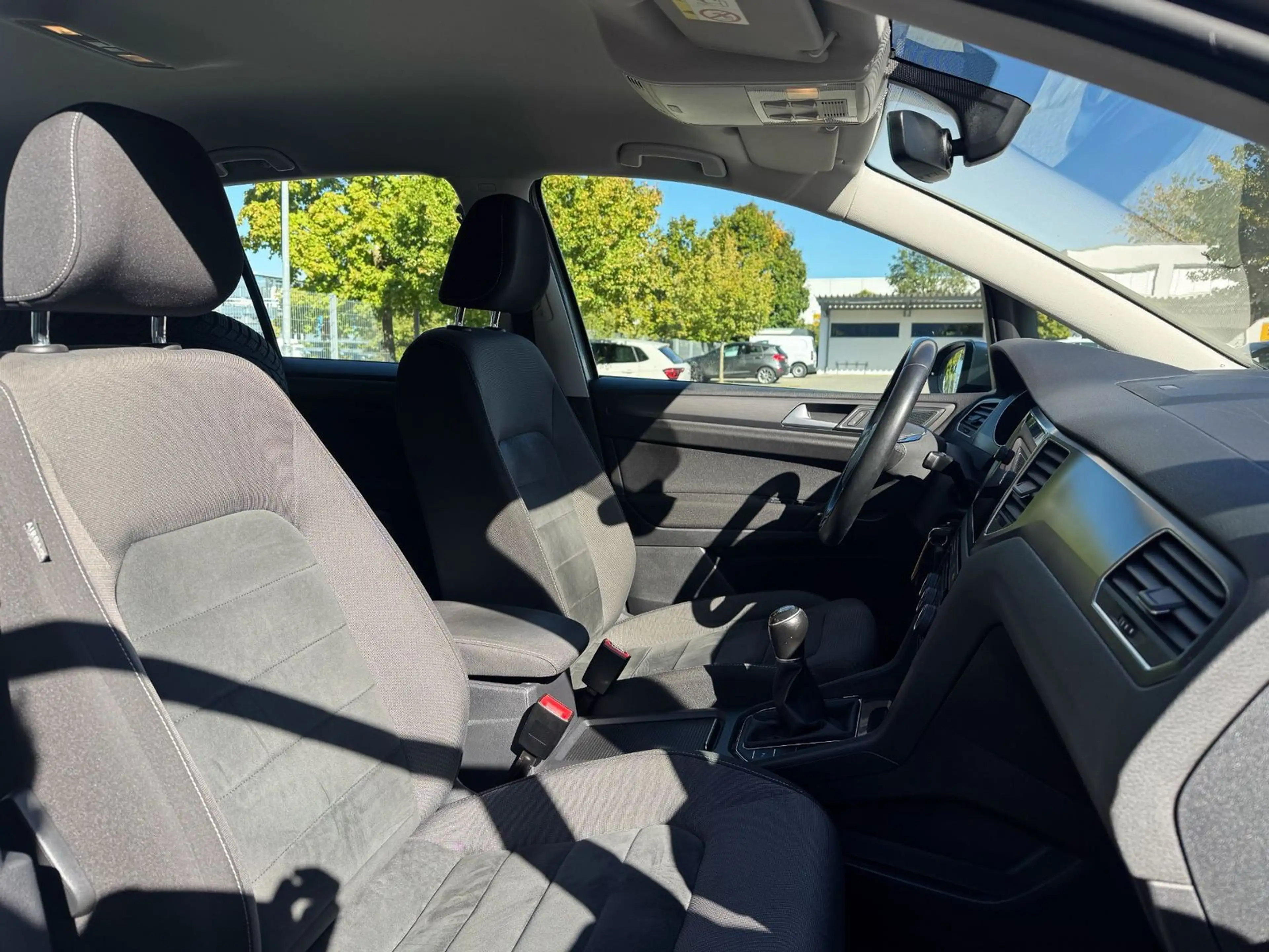 Volkswagen Golf Sportsvan VII 1.5 TSI Comfortline *ACC*PDC* — photo 11
