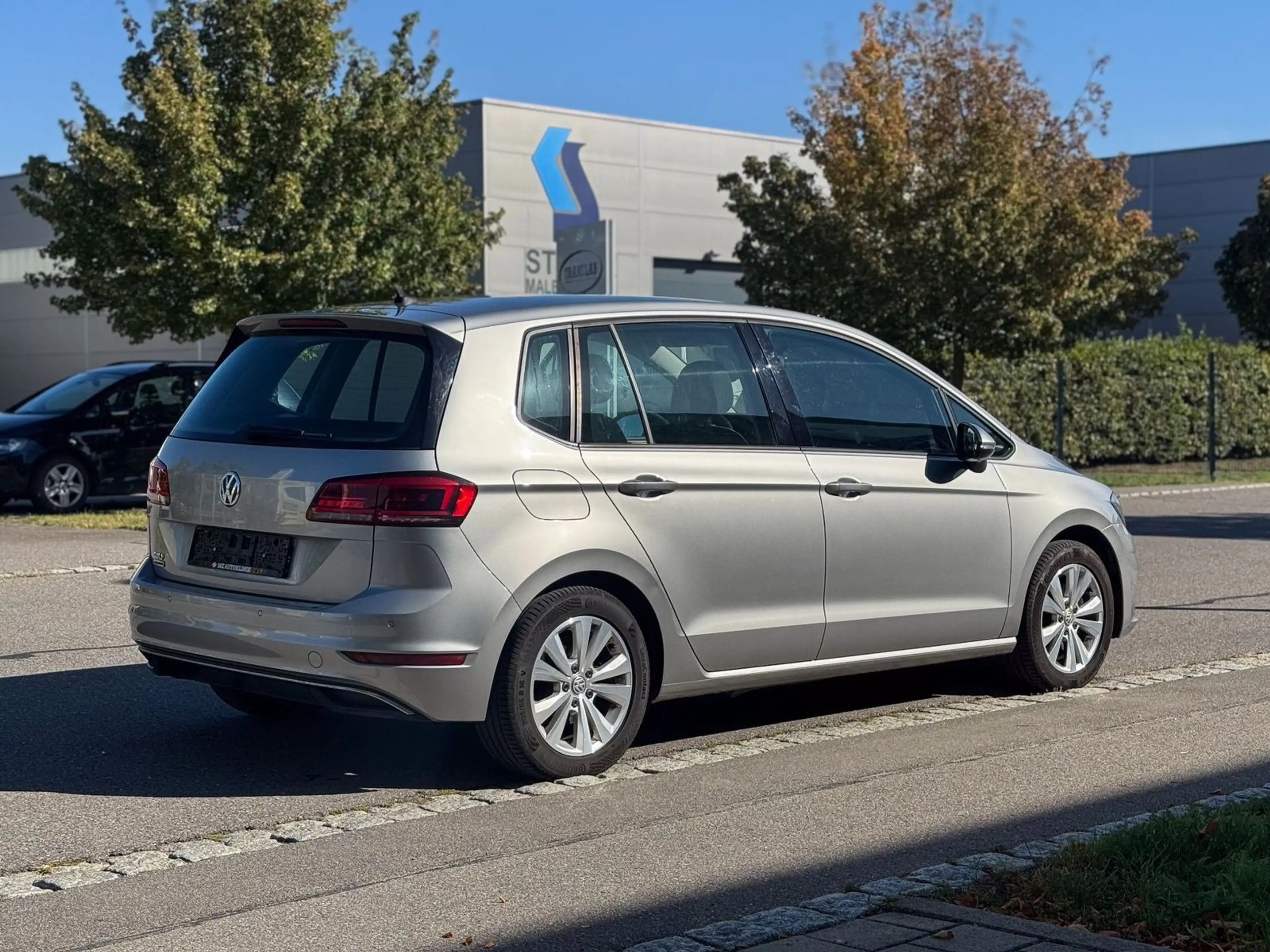 Volkswagen Golf Sportsvan VII 1.5 TSI Comfortline *ACC*PDC* — photo 5