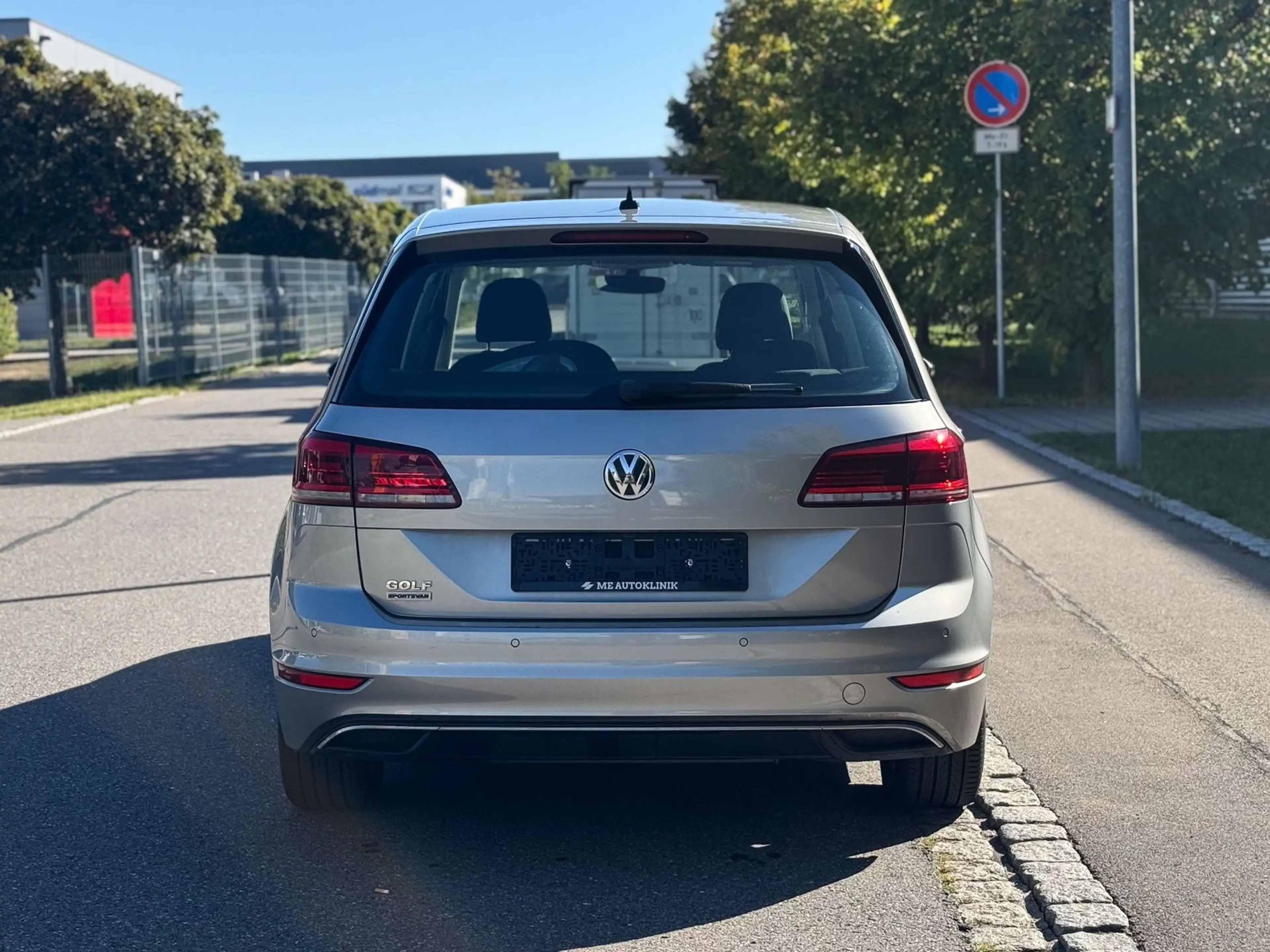Volkswagen Golf Sportsvan VII 1.5 TSI Comfortline *ACC*PDC* — photo 6