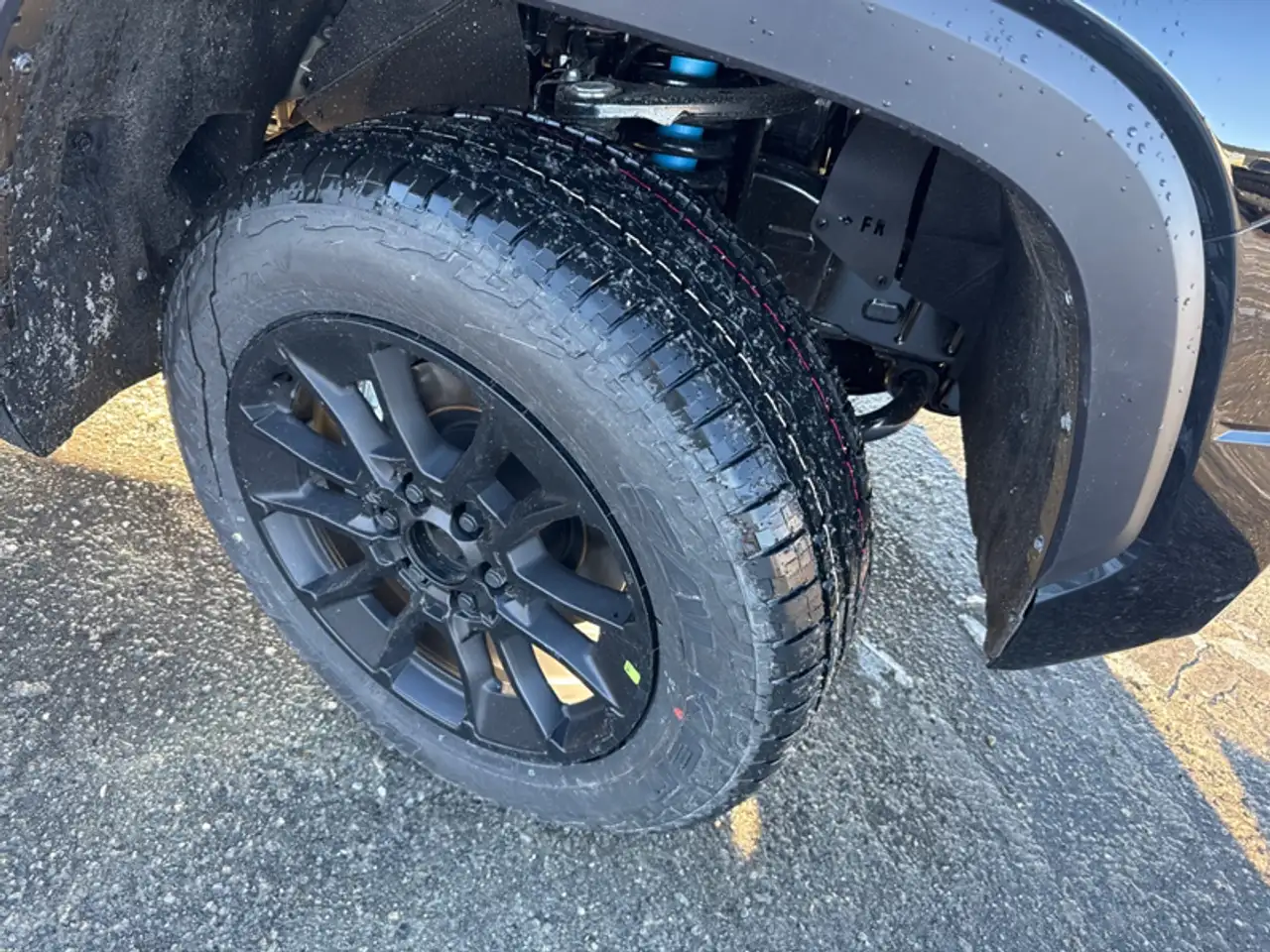 Toyota Tundra снимка Toyota Tundra