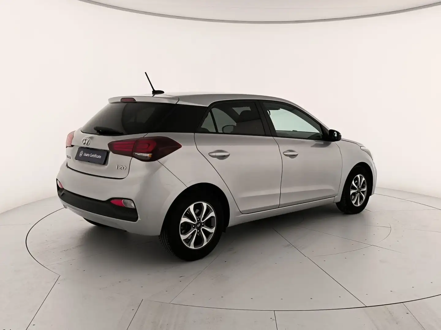 Hyundai i20 5p 1.2 mpi connectline 75cv Argento - 2