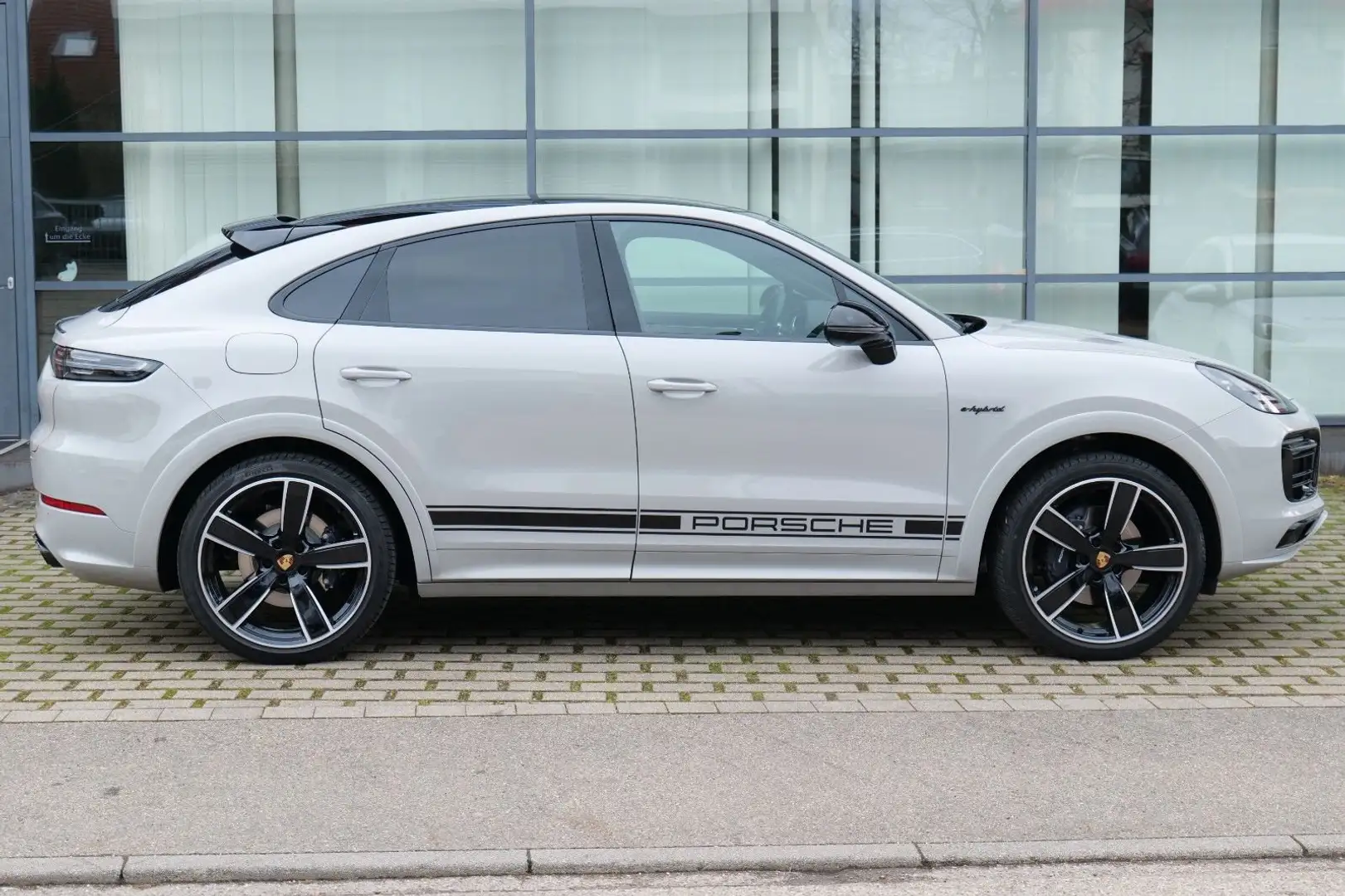Porsche Cayenne Coupe 3.0 e-hybrid TETTO APRIBILE-BOSE-MEMORY Grigio - 2