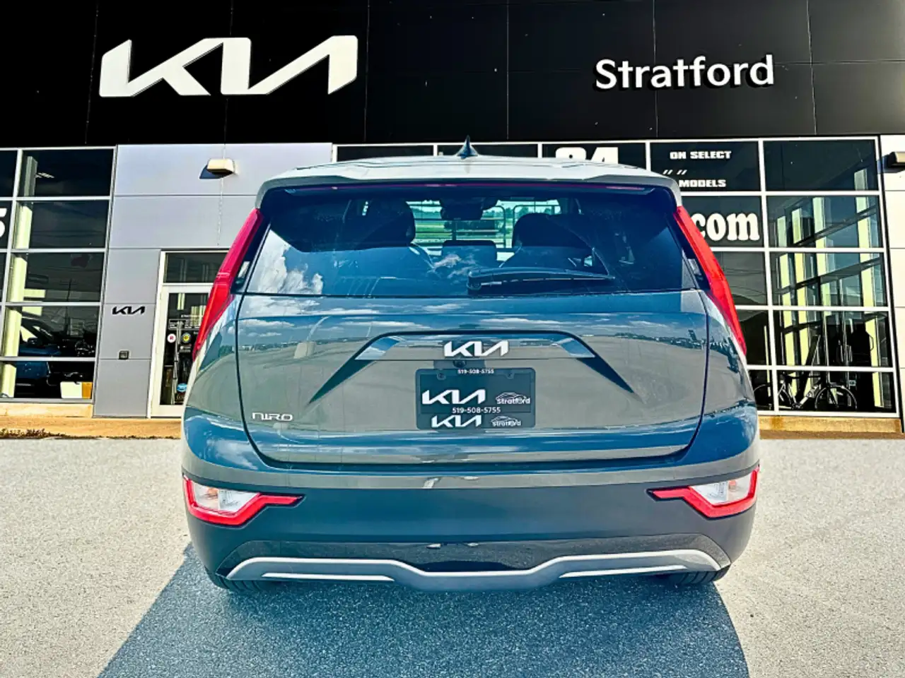 Kia Niro снимка Kia Niro