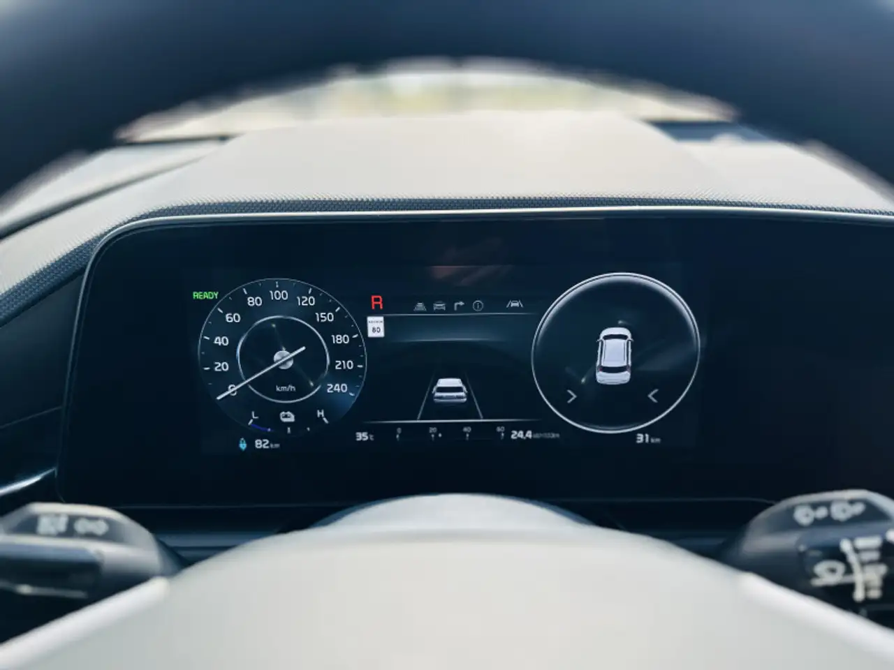 Kia Niro снимка Kia Niro