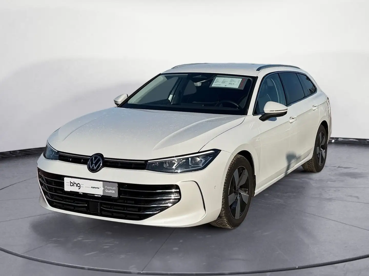 Volkswagen Passat Variant 2.0 TDI Elegance DSG ACC PDC AHK Weiß - 2