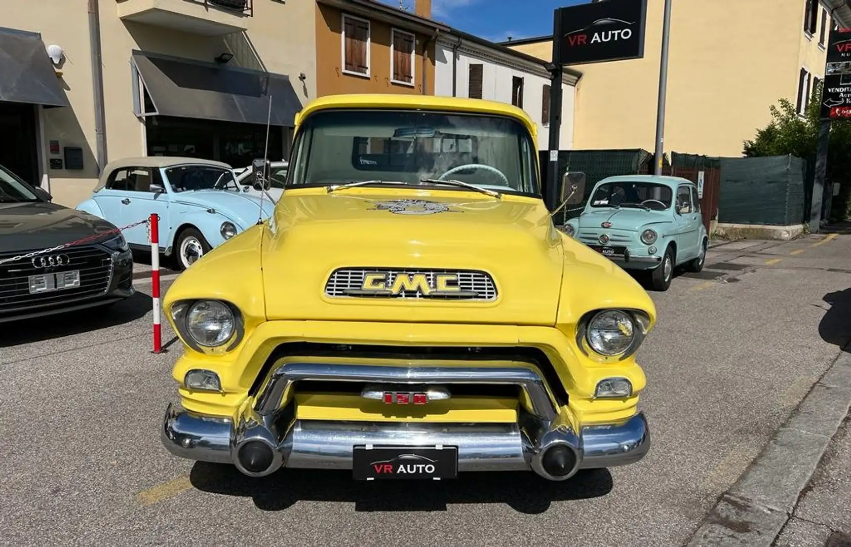 GMC 1955 v8 Task Force Step Side Pick up RESTAURATO Giallo - 2