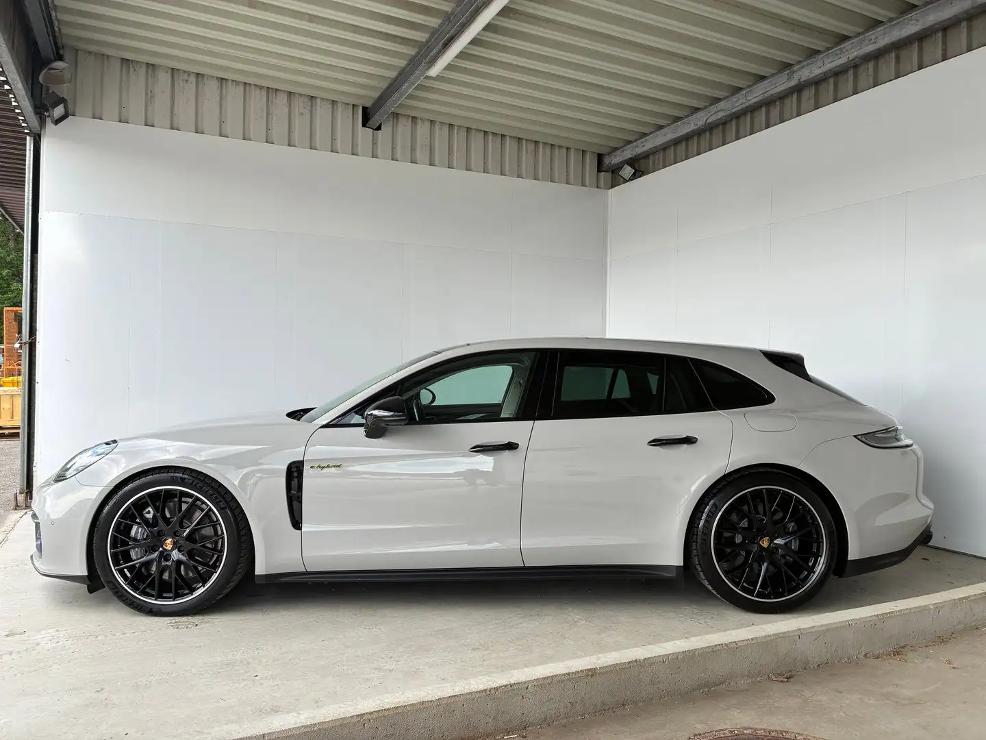 Porsche Panamera 4 E-Hybrid Sport Turismo G2 II Grau - 2