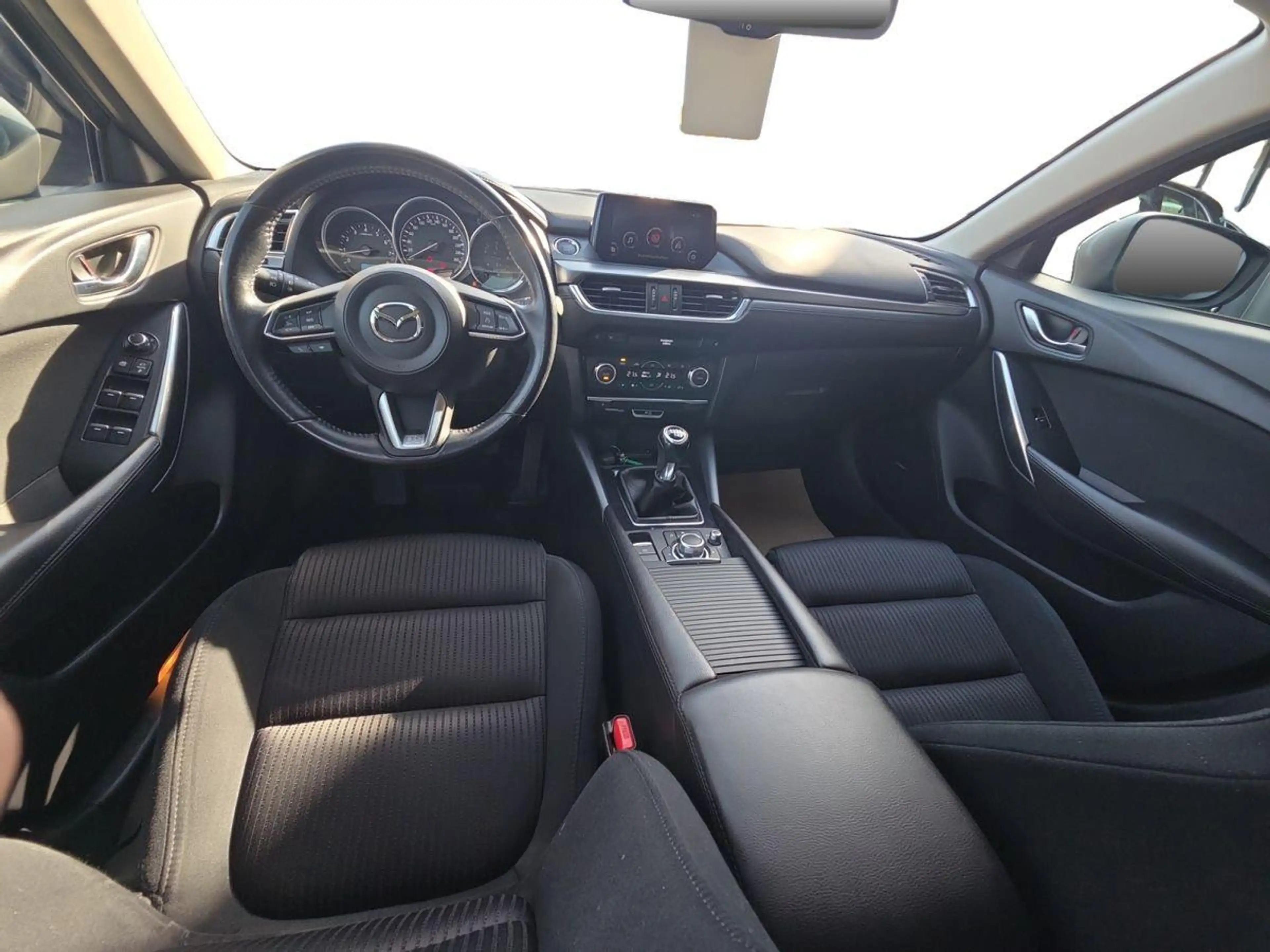 Mazda 6 2.0 KAT — photo 15