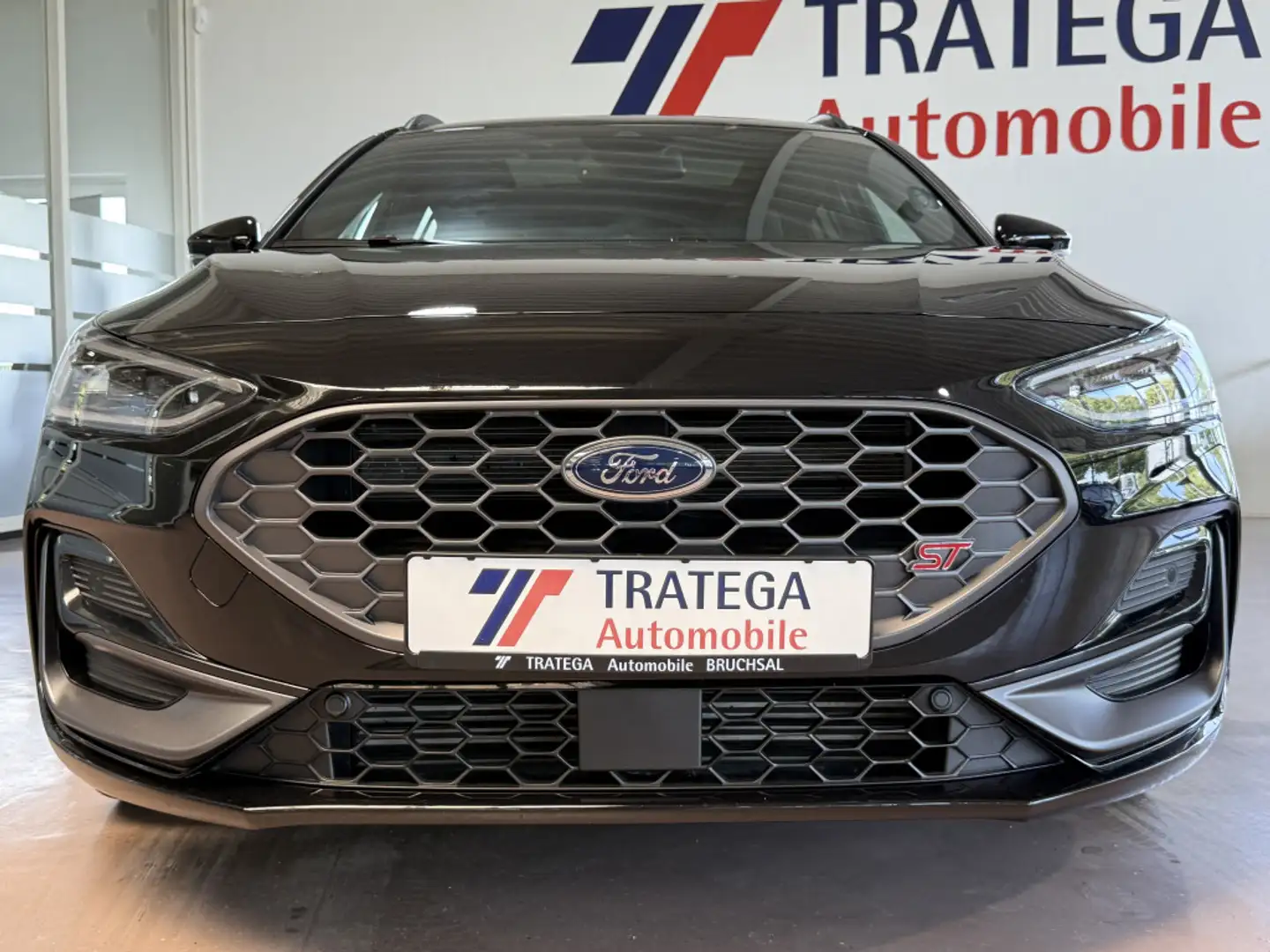Ford Focus Turnier ST XPano AHK ACC B&O Winter-P. Black - 2