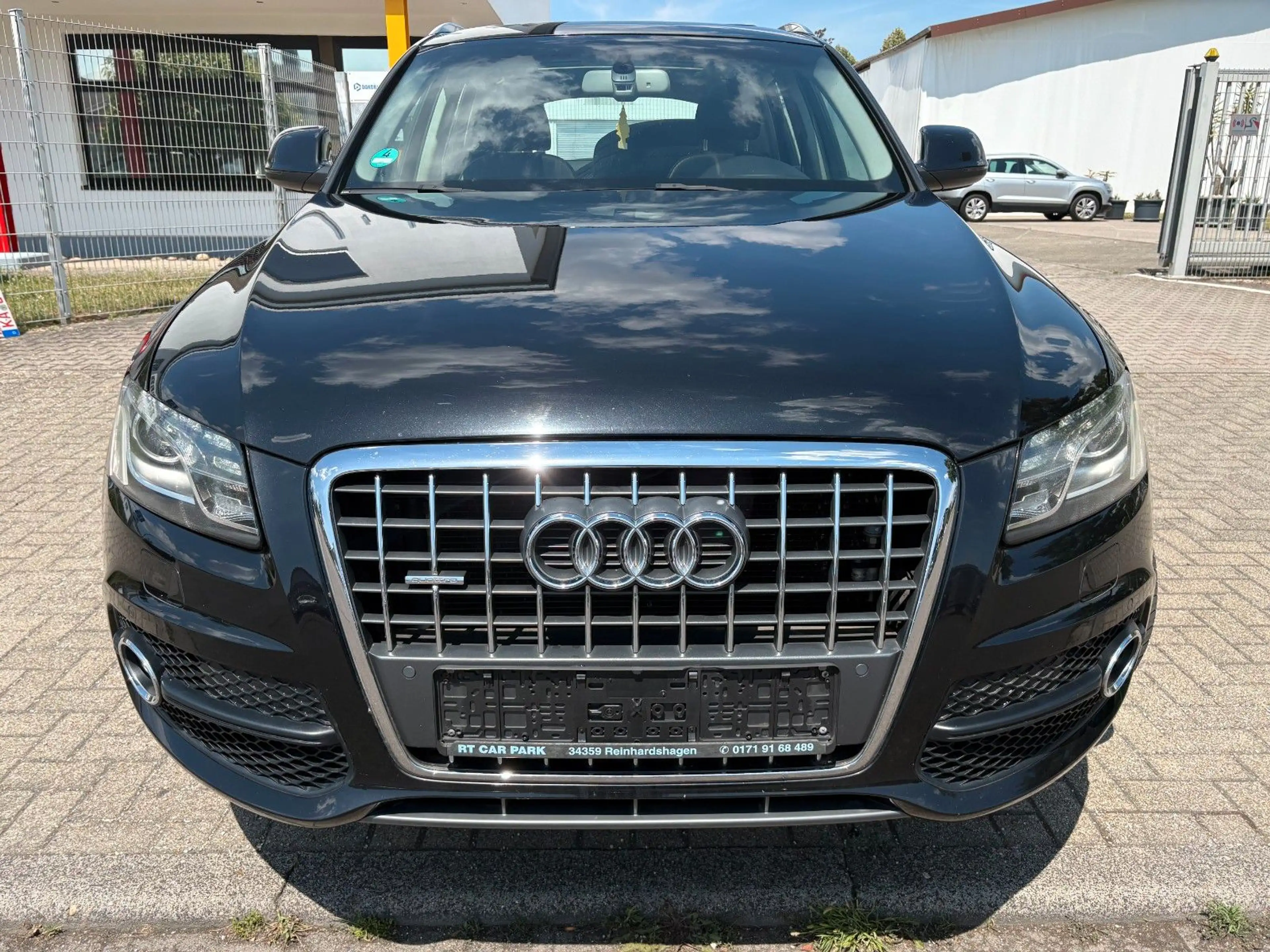 Audi Q5 2.0 TFSI S line quattro *Leder*AHK*Pano**Alu — photo 2