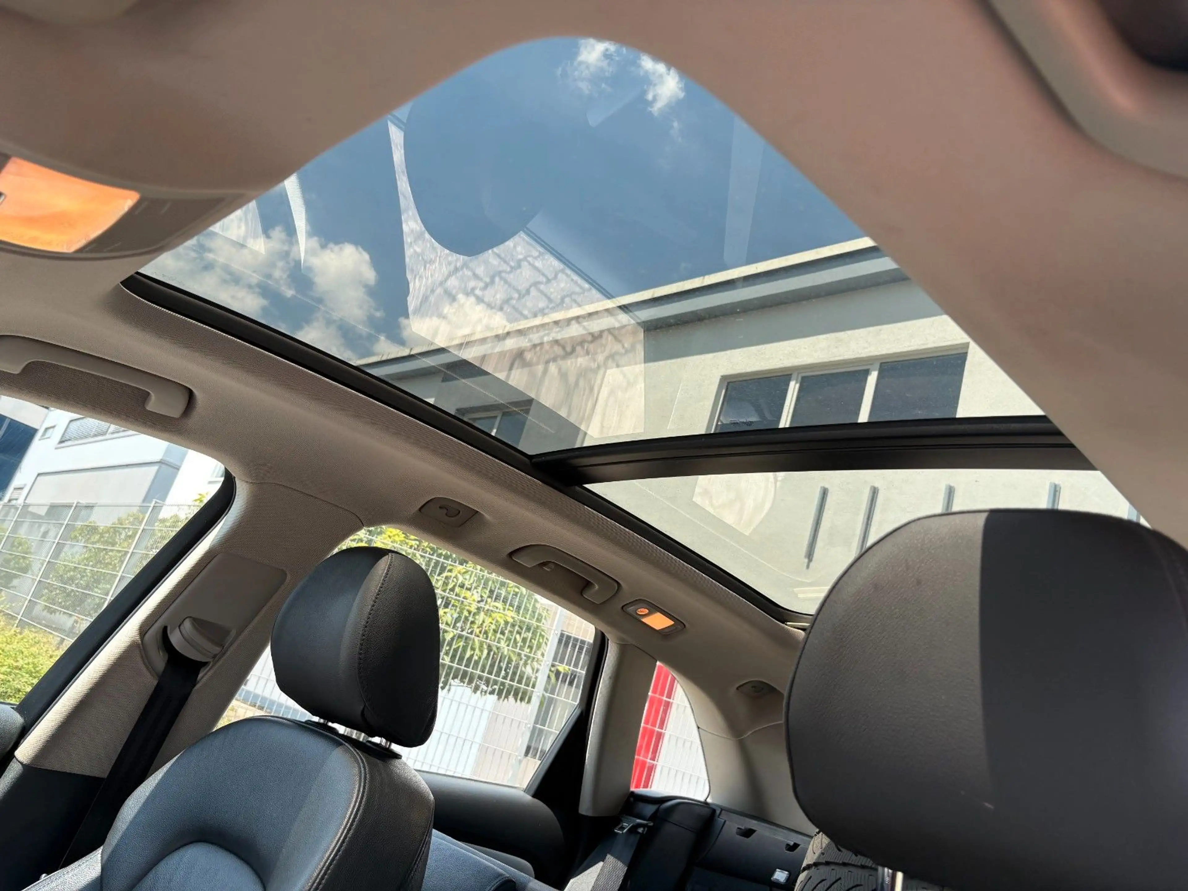 Audi Q5 2.0 TFSI S line quattro *Leder*AHK*Pano**Alu — photo 12