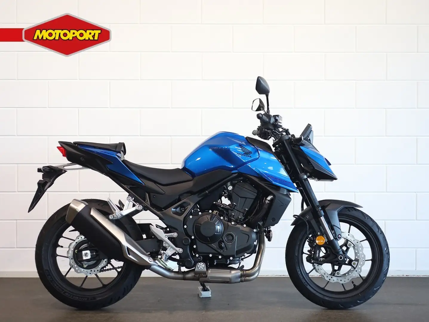Honda CB 750 Hornet Blauw - 1