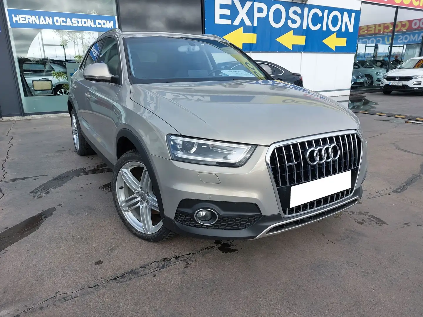 Audi Q3 2.0TDI Ambiente quattro S-Tronic 177 bež - 1