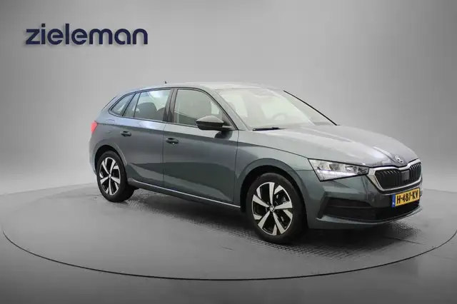 Skoda Scala 1.0 TSI Active - Carplay, Navi, Cruise