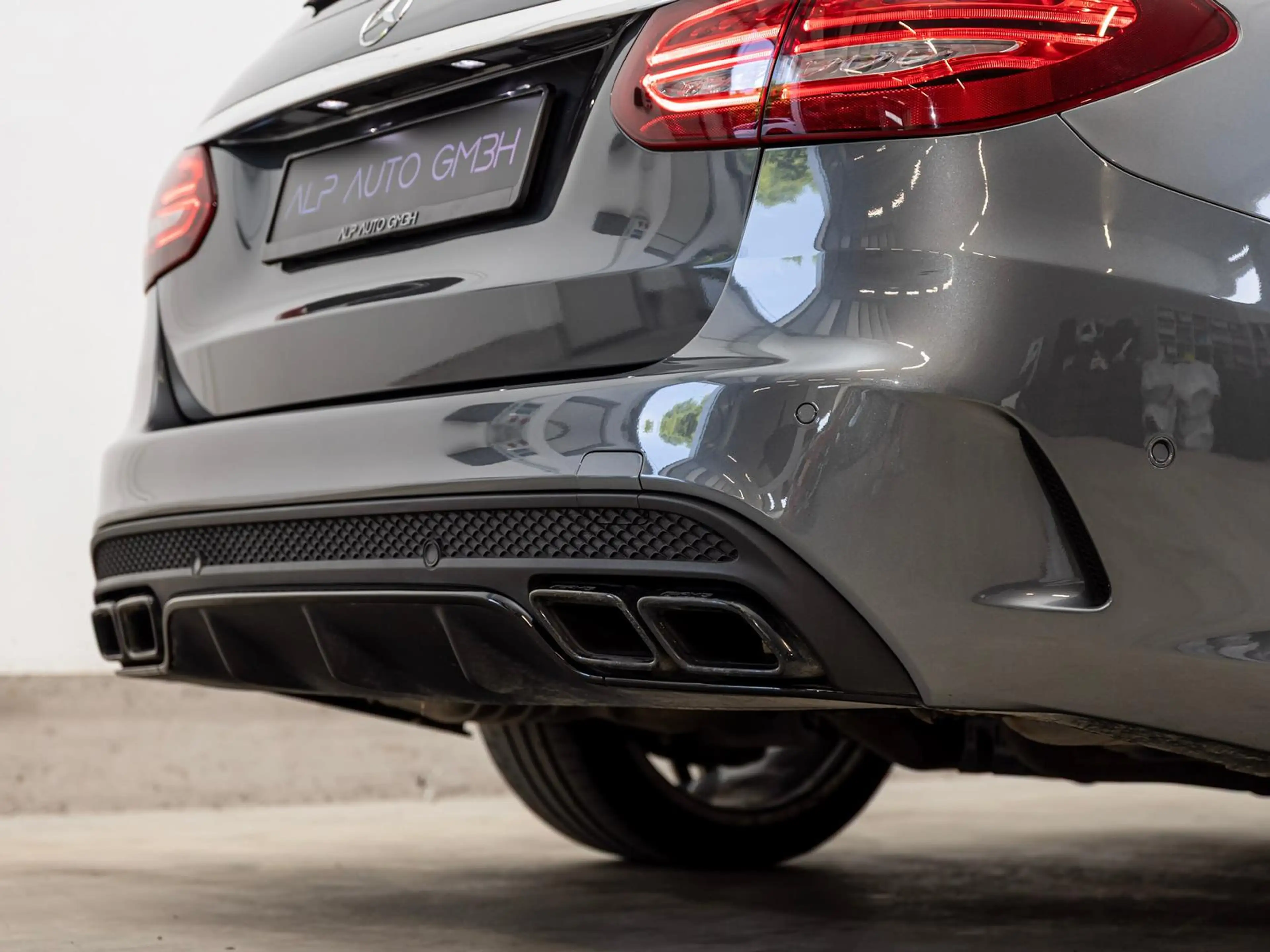Mercedes-Benz C 63 AMG C63 S AMG T 4.0 V8/BUR/LED/PANO/KLAPPE/COMAND — photo 14