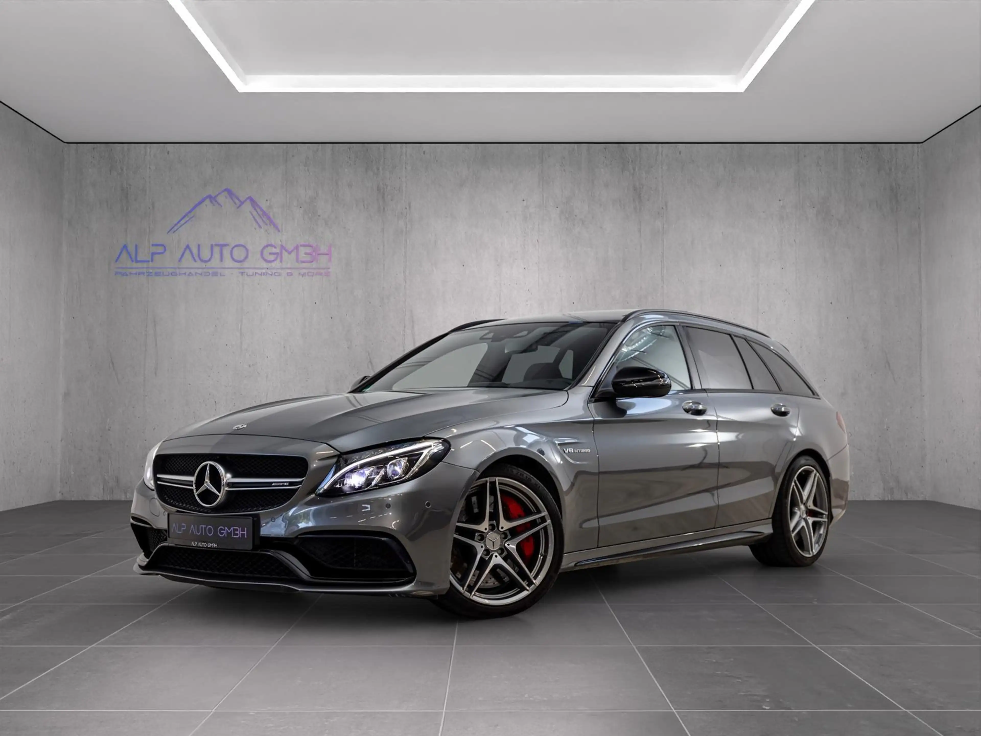 Mercedes-Benz C 63 AMG C63 S AMG T 4.0 V8/BUR/LED/PANO/KLAPPE/COMAND