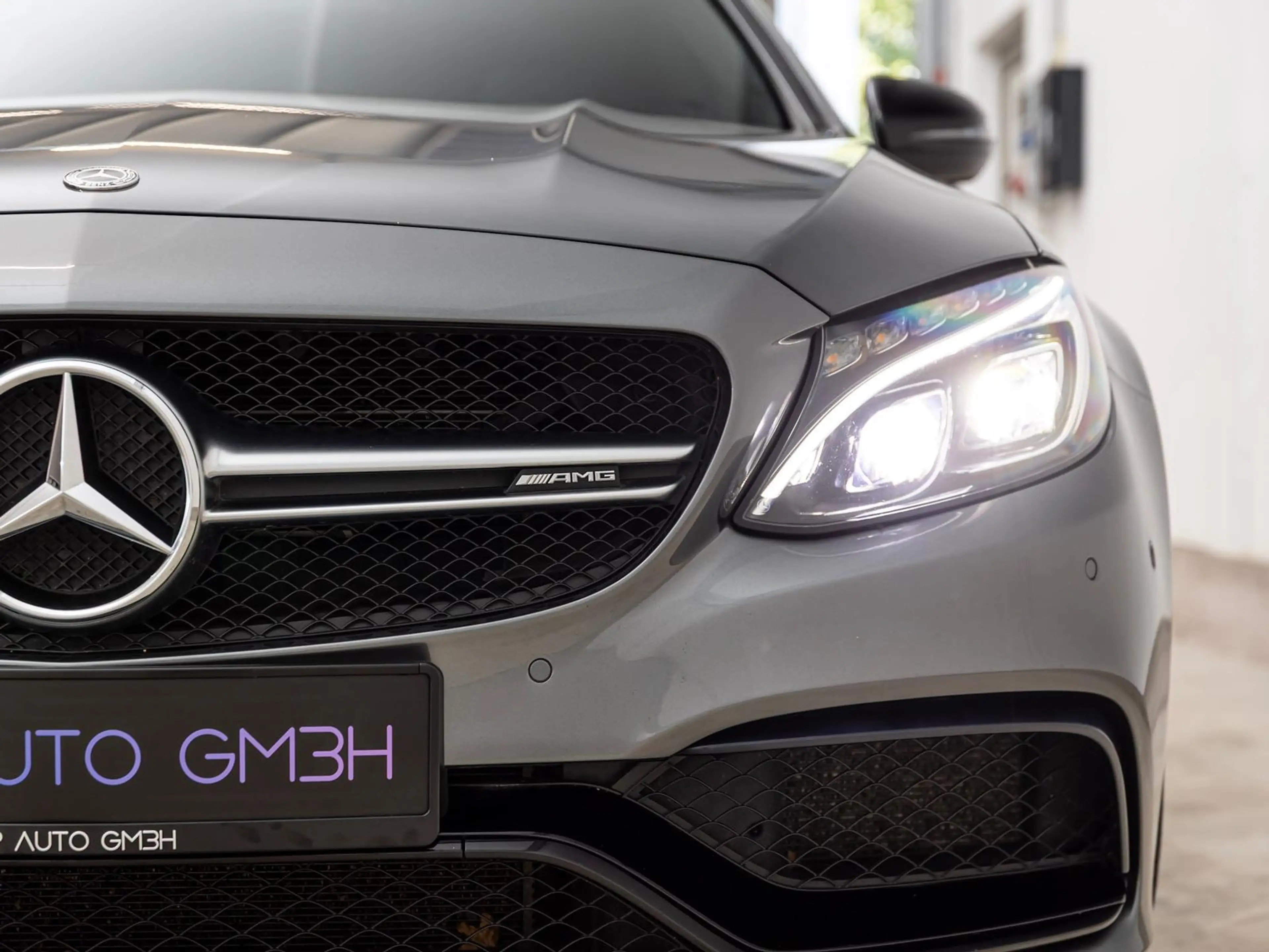 Mercedes-Benz C 63 AMG C63 S AMG T 4.0 V8/BUR/LED/PANO/KLAPPE/COMAND — photo 12