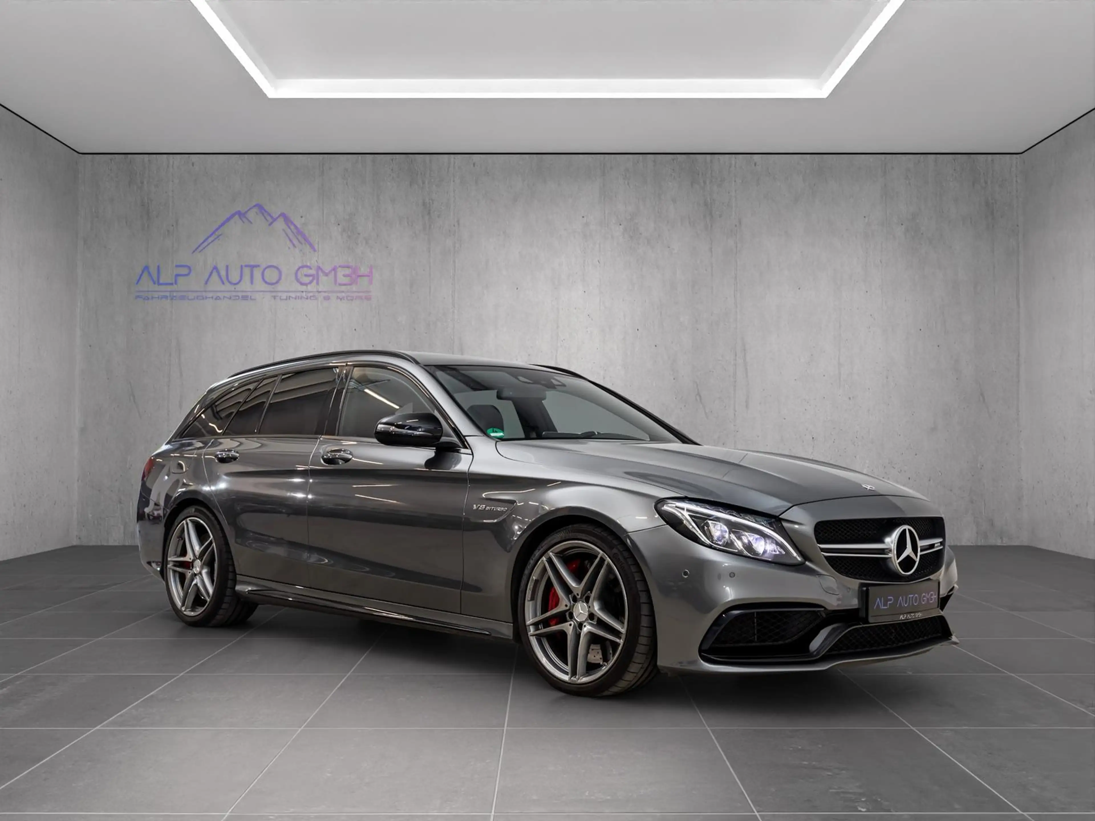 Mercedes-Benz C 63 AMG C63 S AMG T 4.0 V8/BUR/LED/PANO/KLAPPE/COMAND — photo 8