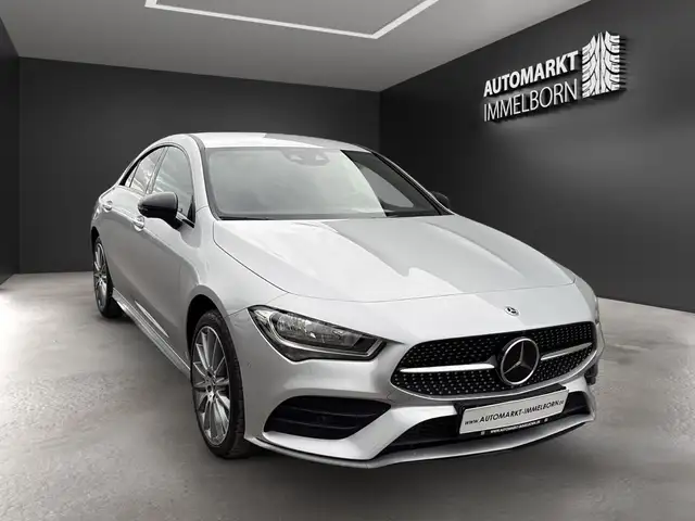 Mercedes-Benz Cla view 2