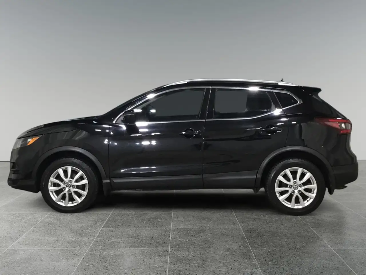Nissan Qashqai снимка Nissan Qashqai