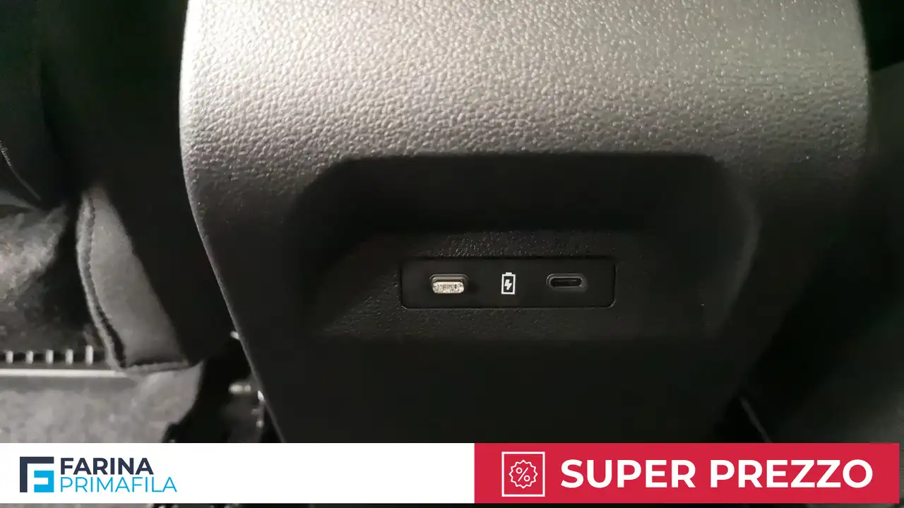Renault Megane E-Tech E-Tech Electric Techno EV60 AC22 13
