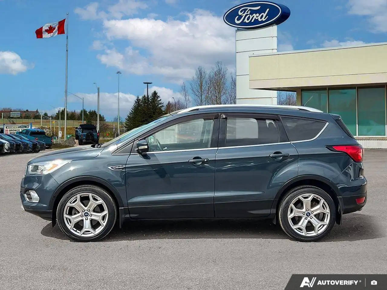 Ford Escape снимка Ford Escape