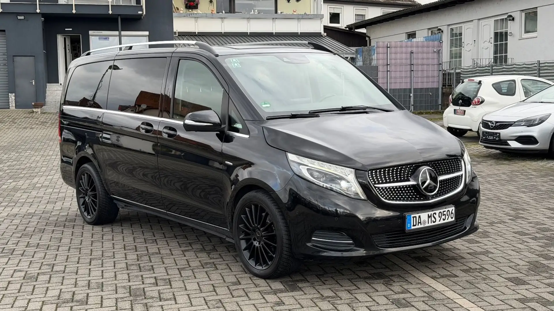 Mercedes-Benz V 250 CDI*AVANTG*EDITION lang*ACC*360°*MEGA VOLL Noir - 2