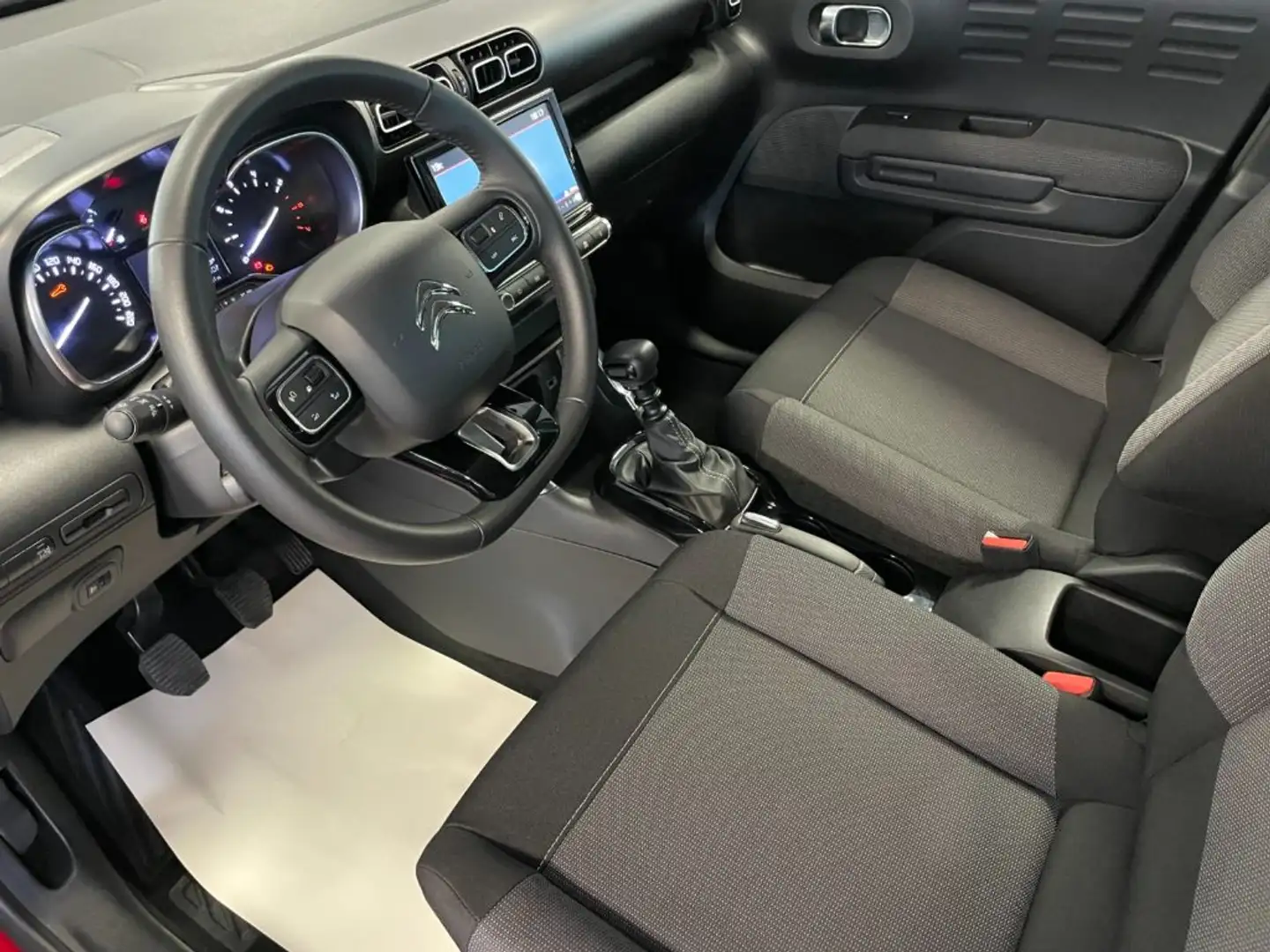 Citroen C3 Aircross 1.5 BlueHDi 110 CV Plus Rosso - 2
