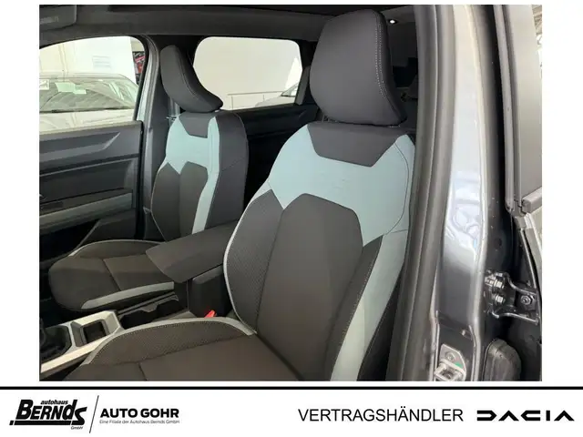 Dacia Bigster view 7