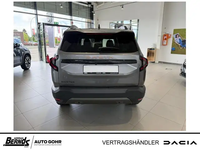 Dacia Bigster view 5