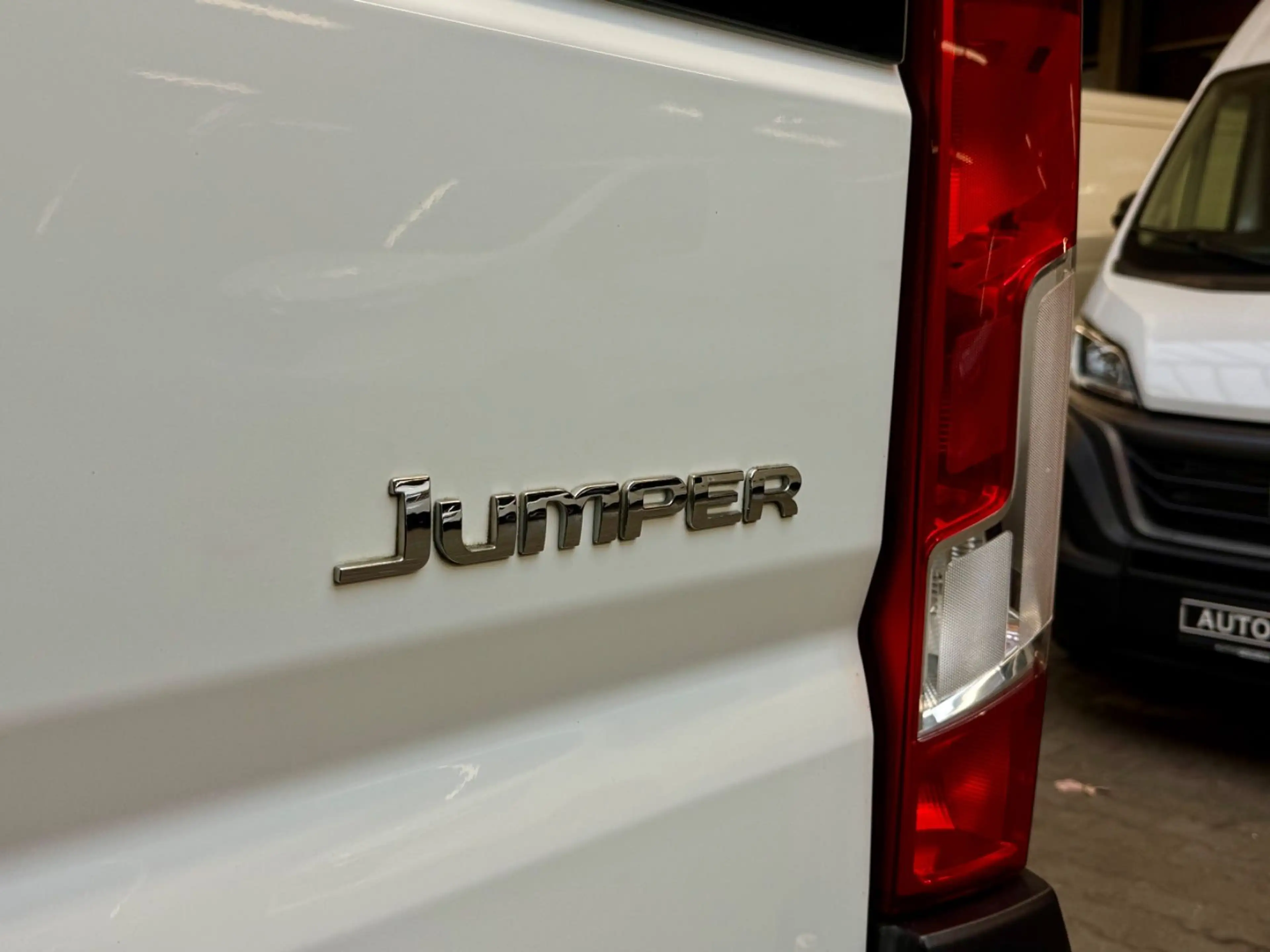 Citroen Jumper 2.0 HDi L1H1 3,0t 3SITZE AHK NAVI SITZHZG — photo 12