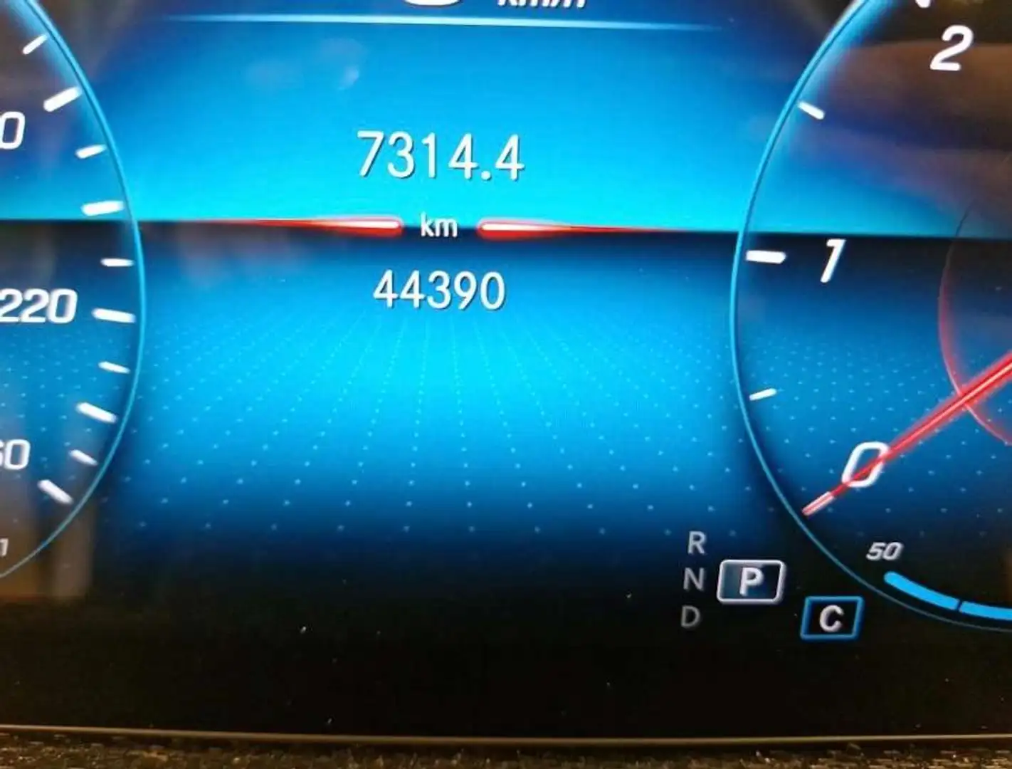 Mercedes-Benz A 180 A 180 d 8G-DCT Argent - 2