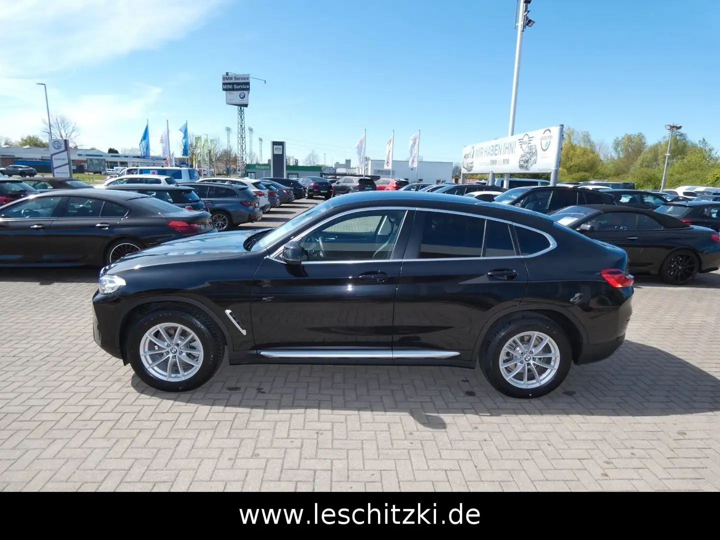 BMW X4 xDrive 20 d /Automatik/LED/HiFi/DAB Schwarz - 2