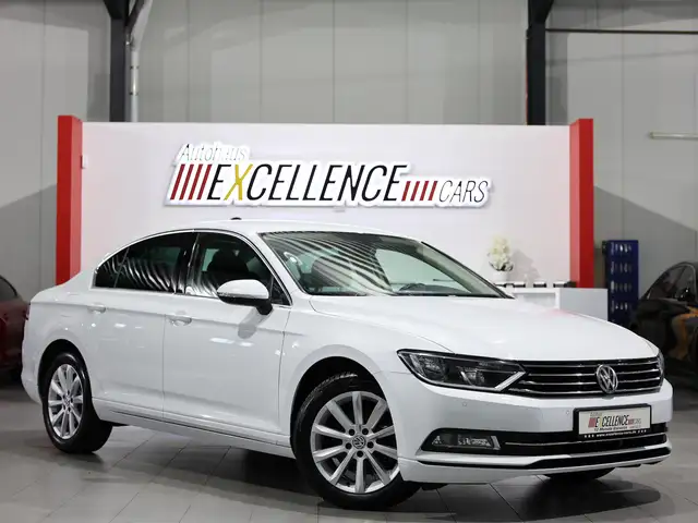 Volkswagen Passat 1.6 TDI Comfortline WHITE / MASSAGE+SHZ